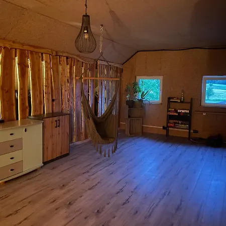 Holiday home Mazury Klimatyczny Dom Blisko Jeziora *