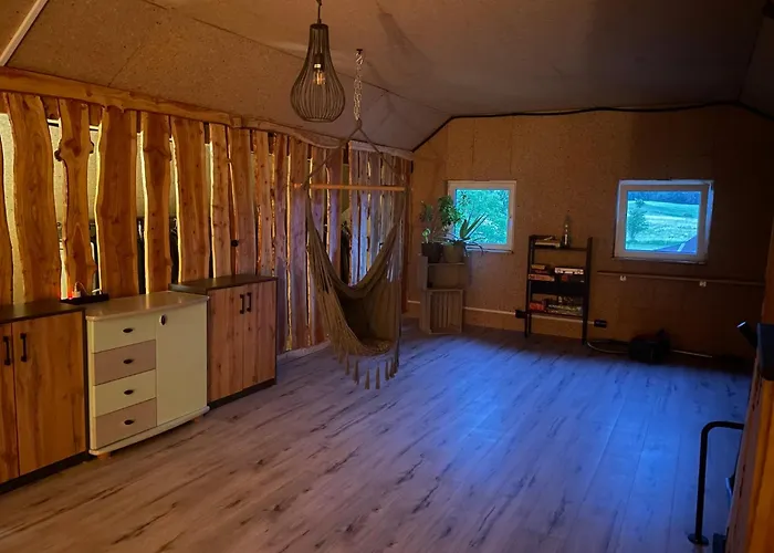 Holiday home Mazury Klimatyczny Dom Blisko Jeziora *